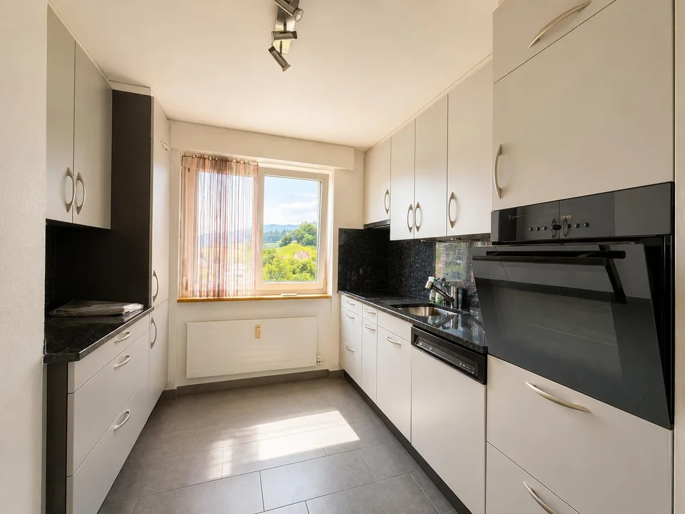 Charmant appartement de 4 pièces avec 2 balcons
