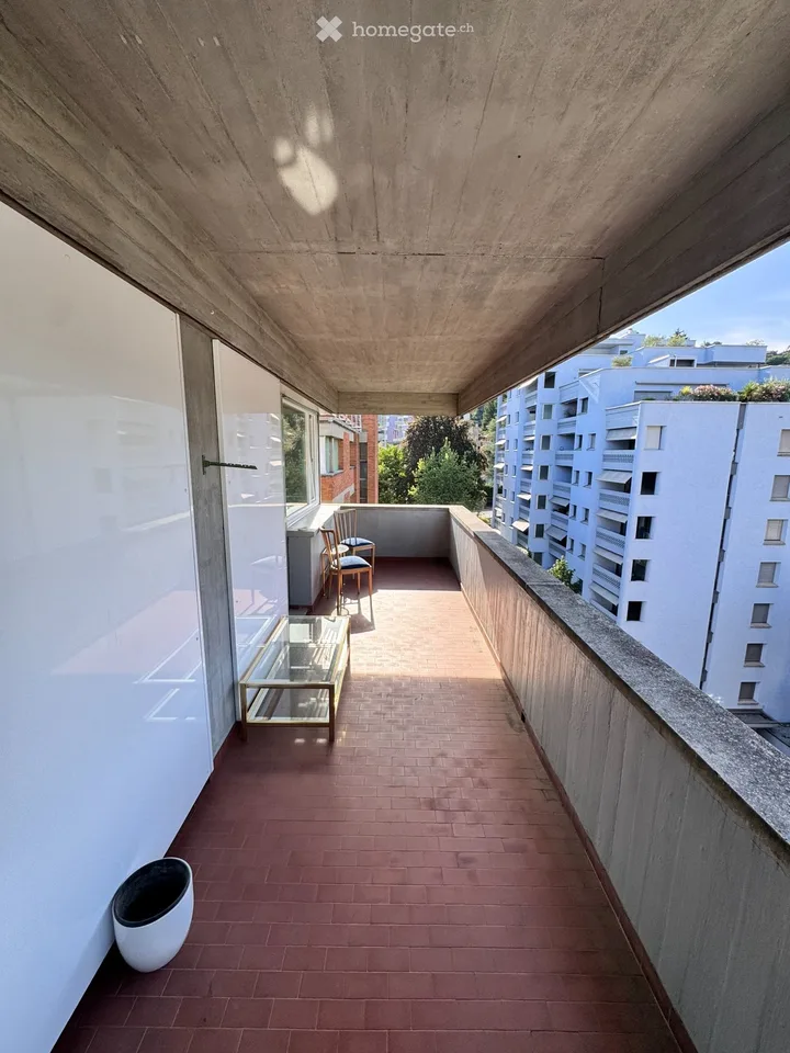Helles 3.5-Zimmer-Apartment mit großem Terrassenbereich