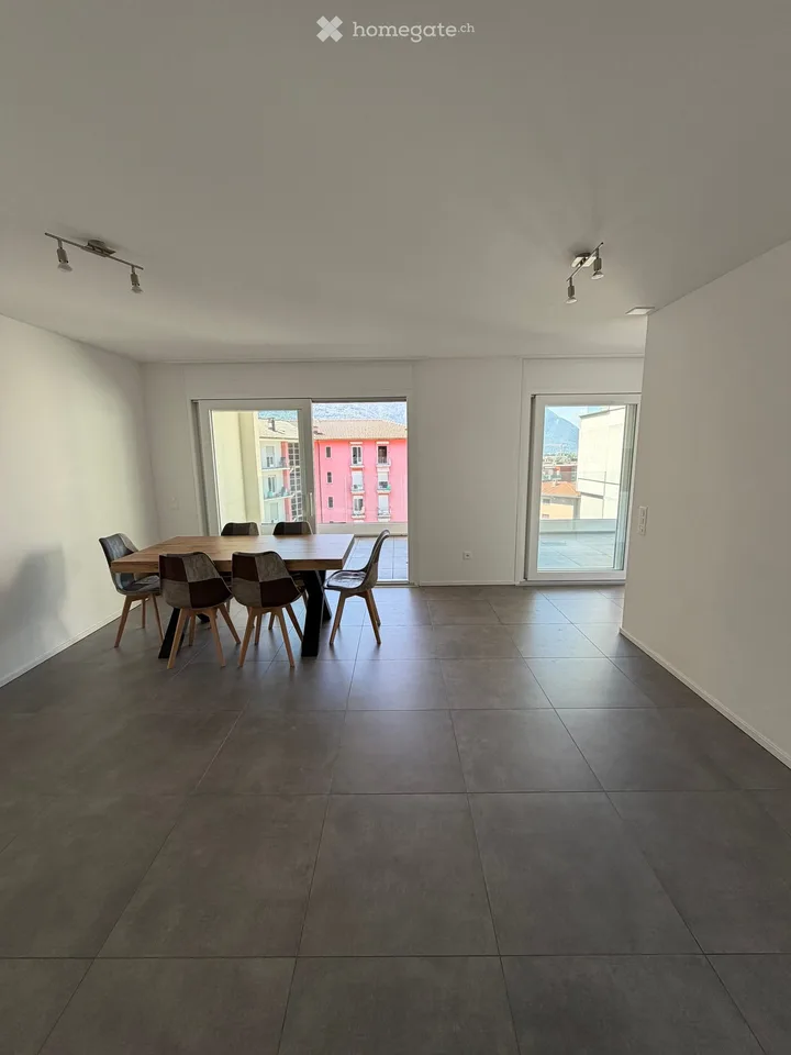 Untervermietung 3.5 helles Apartment Giubiasco