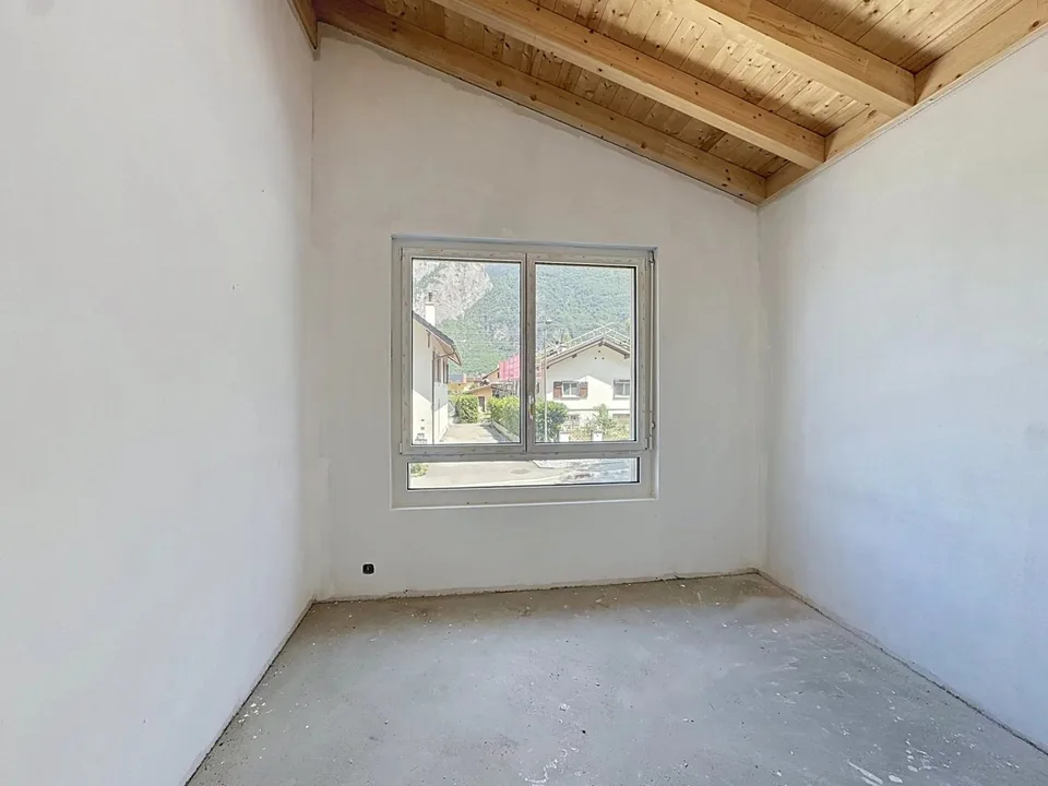 New 5.5-room apartment with private garden in Epinassey – photo 13 of 13