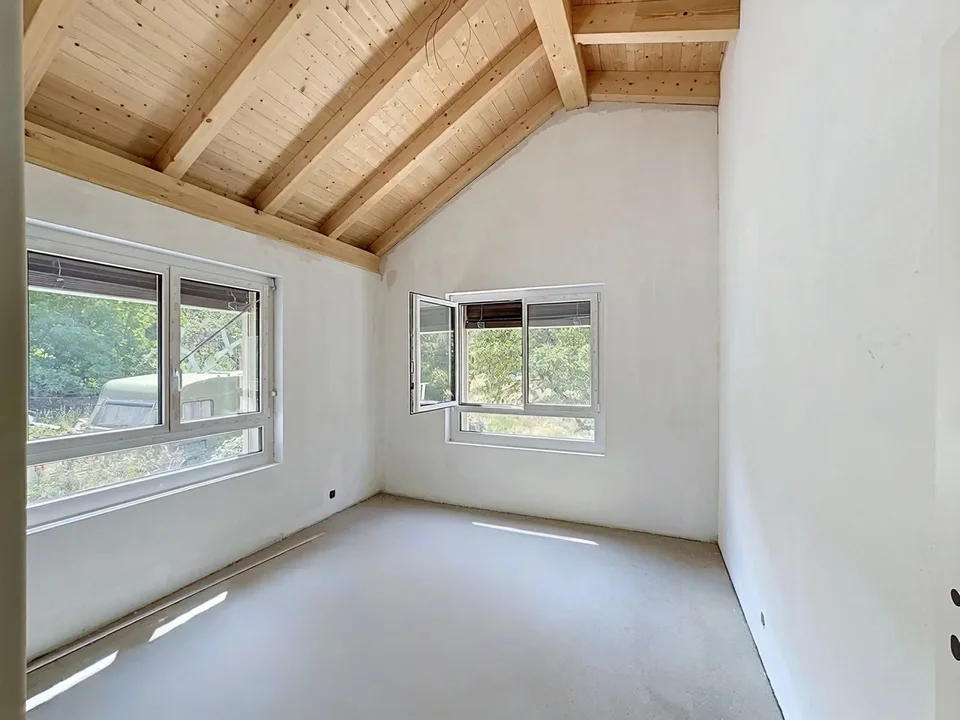 New 5.5-room apartment with private garden in Epinassey – photo 11 of 13