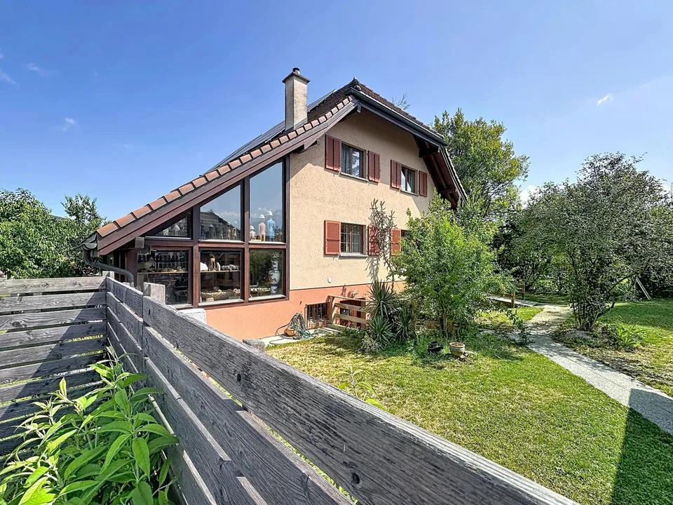 Villa individuelle dans un quartier résidentiel de Collombey