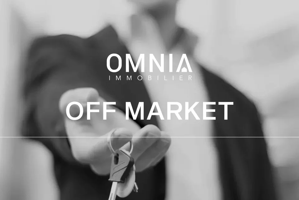 OFF MARKET - VILLA D'EXCEPTION AVEC VUE PANORAMIQUE