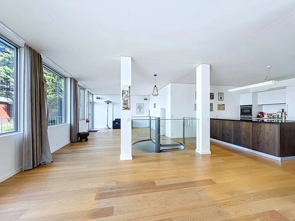 Proprietà familiare modulare con 3 alloggi