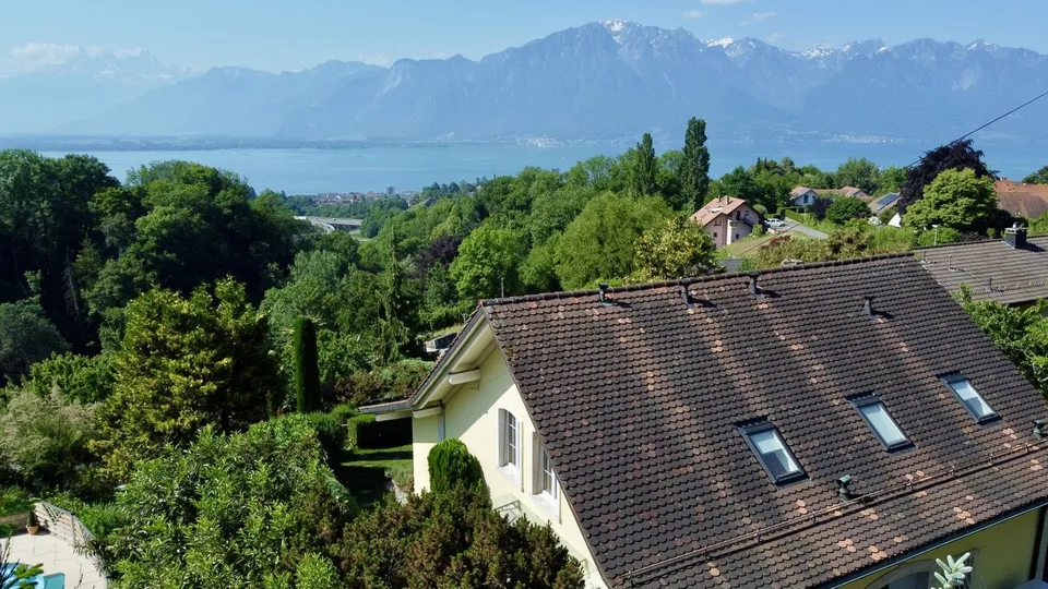 Maison au calme avec jardin et vue sur le Lac
