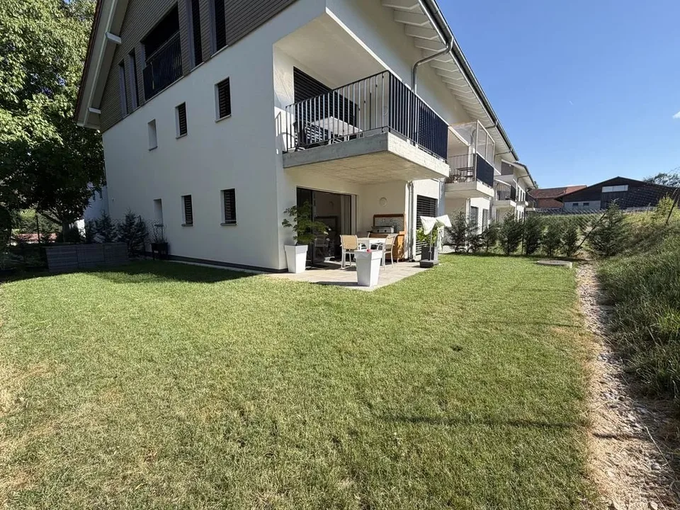 Wohnung mit 3.5 Zimmern im Erdgeschoss mit eigenem Garten – Foto 6 von 7