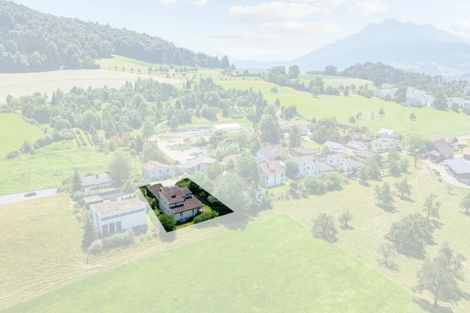 Maison unifamiliale spacieuse avec studio en location très calme et ensoleillée