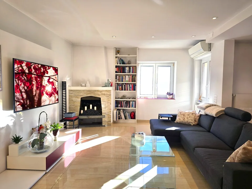 Eccezionale appartamento di 4,5 locali a Breganzona / Außergewöhnliche 4,5-Zimmer-Wohnung in Breganzona
