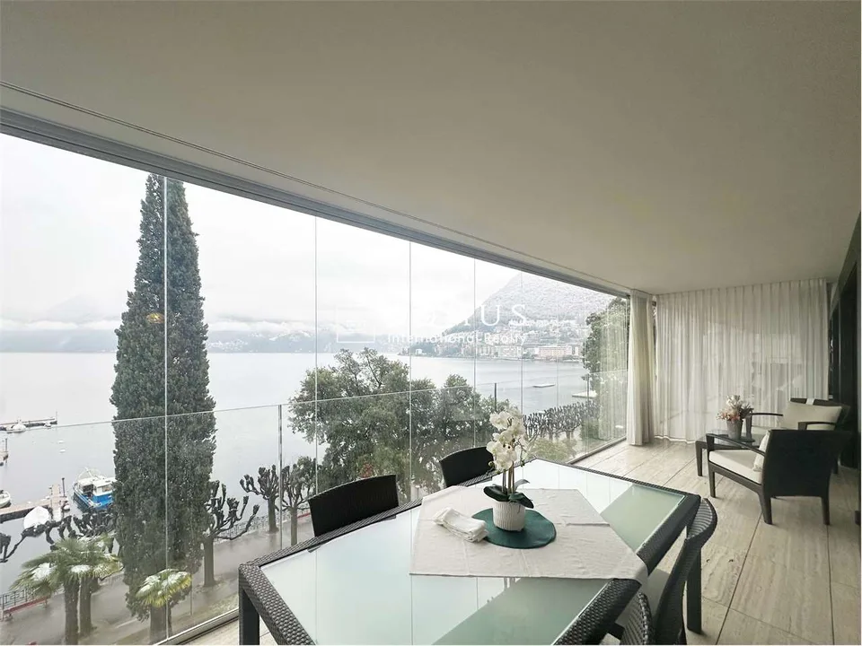 Lussuoso 3.5 fronte lago