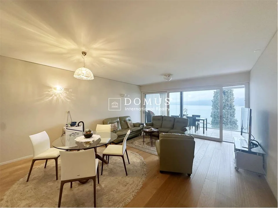 Luxuriöse 3.5-Zimmer-Wohnung mit Seeblick