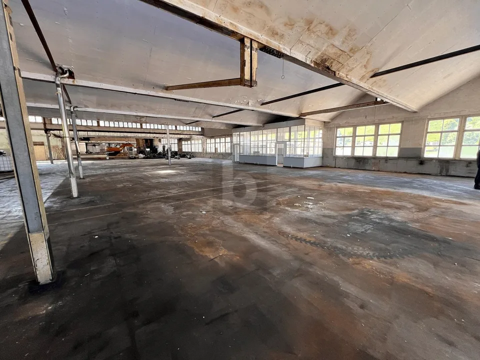 GRANDS VOLUMES ENTREPÔT, STOCKAGE