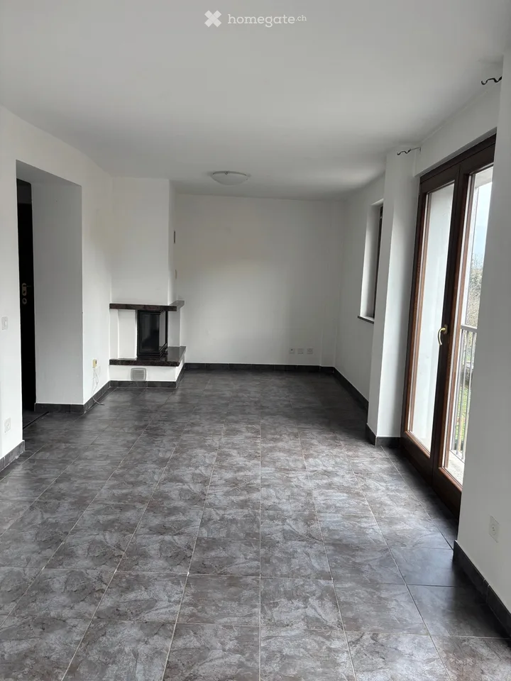 Ligornetto | Duplex 5.5, 3 camere, posto auto, spese incl.