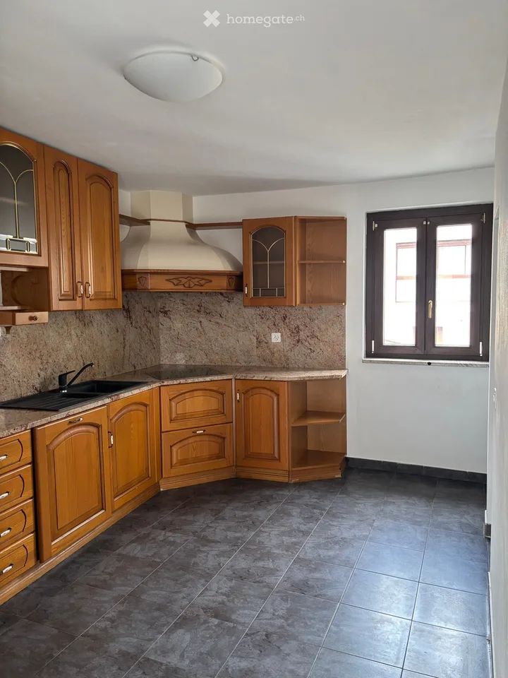 Ligornetto | Duplex 5.5, 3 camere, posto auto, spese incl.