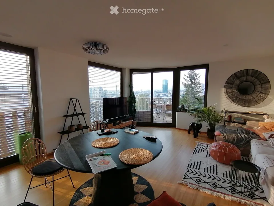 Chambre dans un appartement partagé - Location courte durée seulement