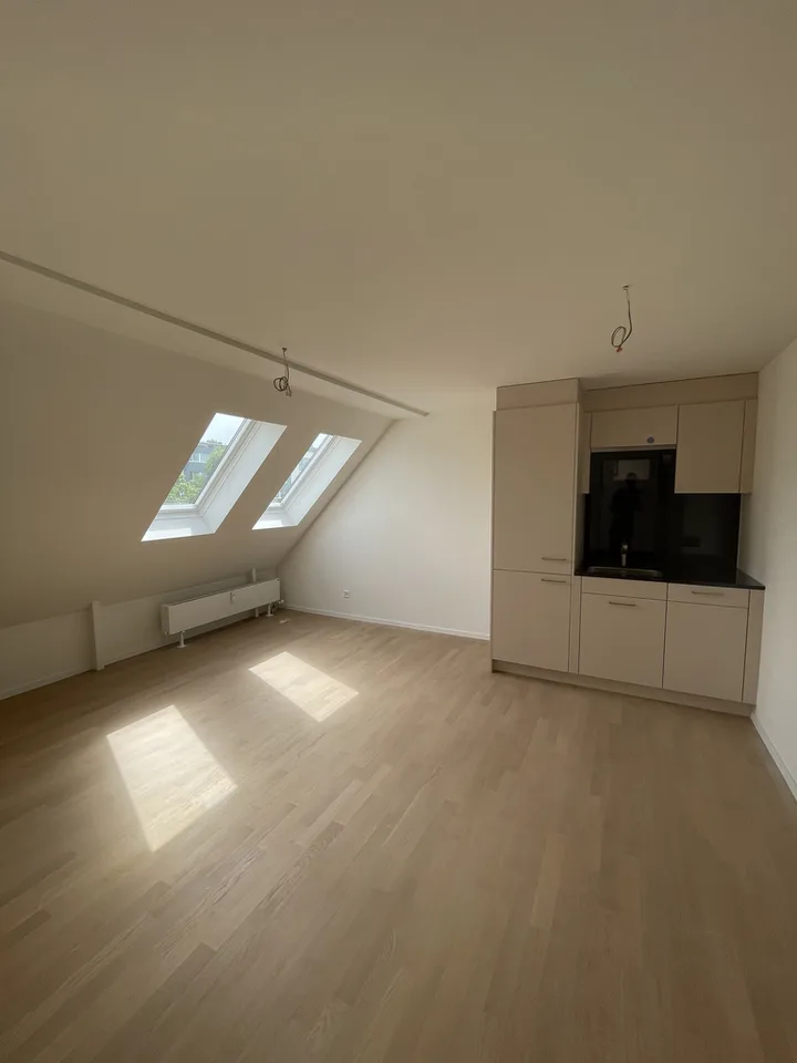 Atelier-/Bastelraum an zentraler Lage in Zürich-Oerlikon ab sofort
