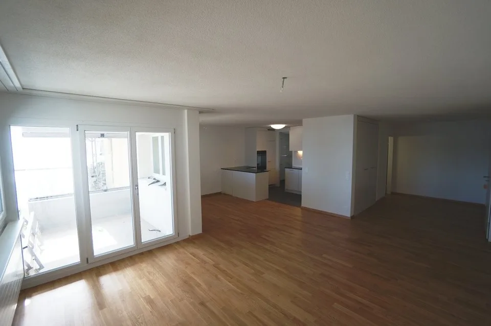 Appartement moderne 3.5 pièces au bord du lac de Zurich à louer
