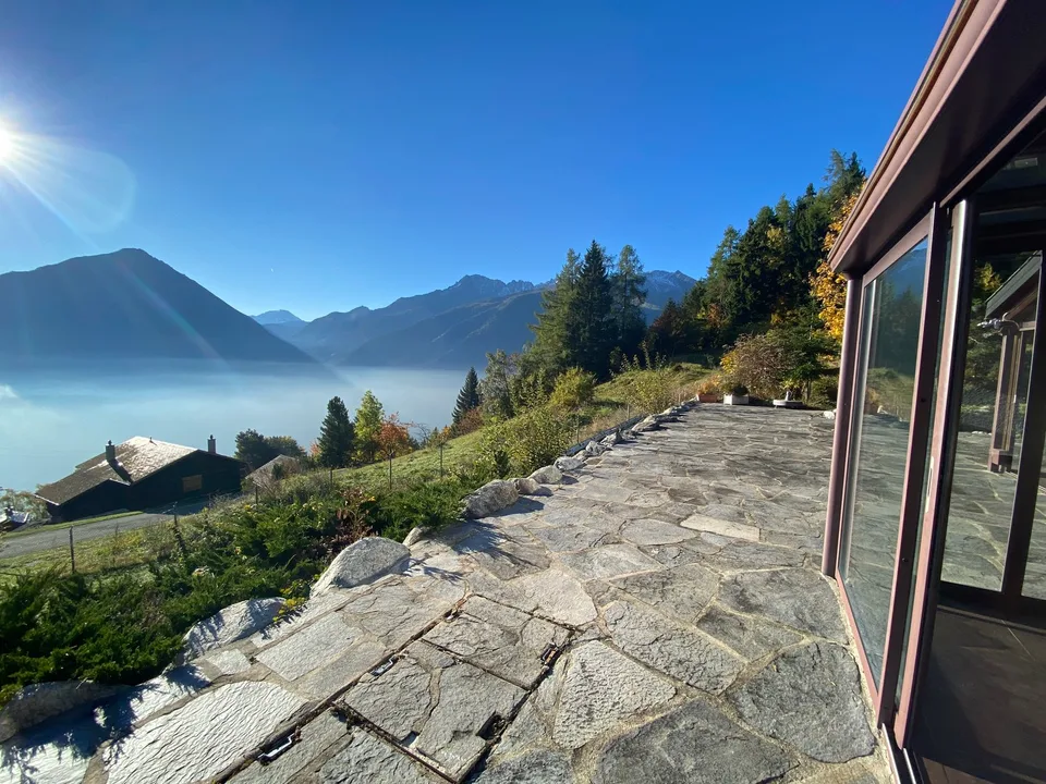 Villa de chalet de rêve avec grand piscine intérieure