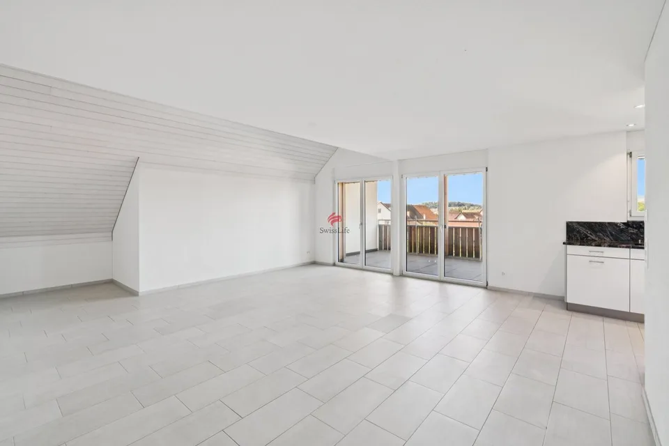 Hochwertige Dachwohnung mit Weitblick