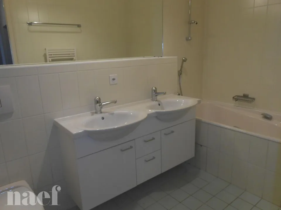 Wohnung mit 6 Zimmern im 2. Stock in Champel