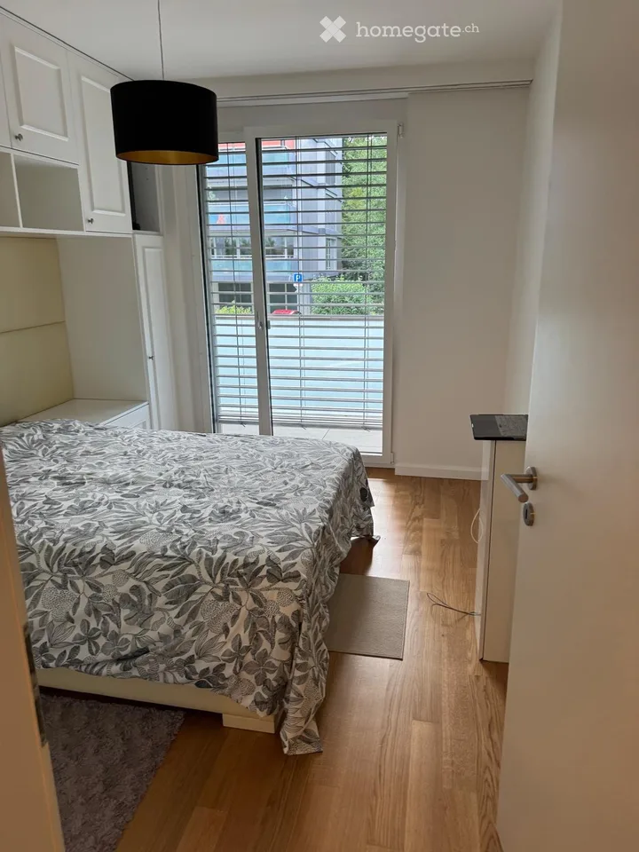 Direttamente dal proprietario: Grande appartamento di 3 locali con balcone a Carouge