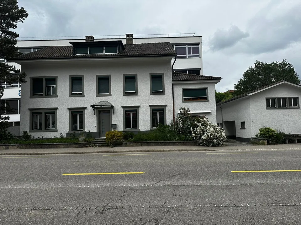 Neue 2-Zimmer-Wohnung in Bévilard
