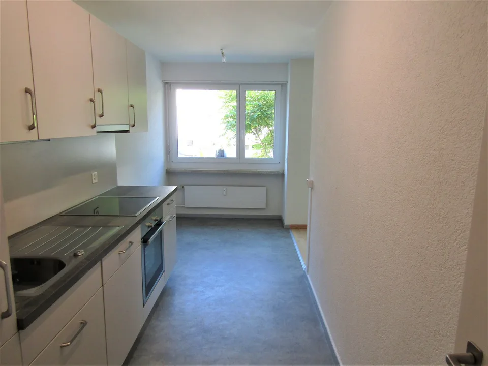 Helle 3.5-Zimmer-Wohnung mit Balkon in Allschwil