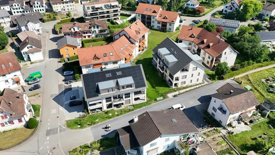 Stauraum oder Platz für Hobby gesucht? Disponibelraum zu vermieten.