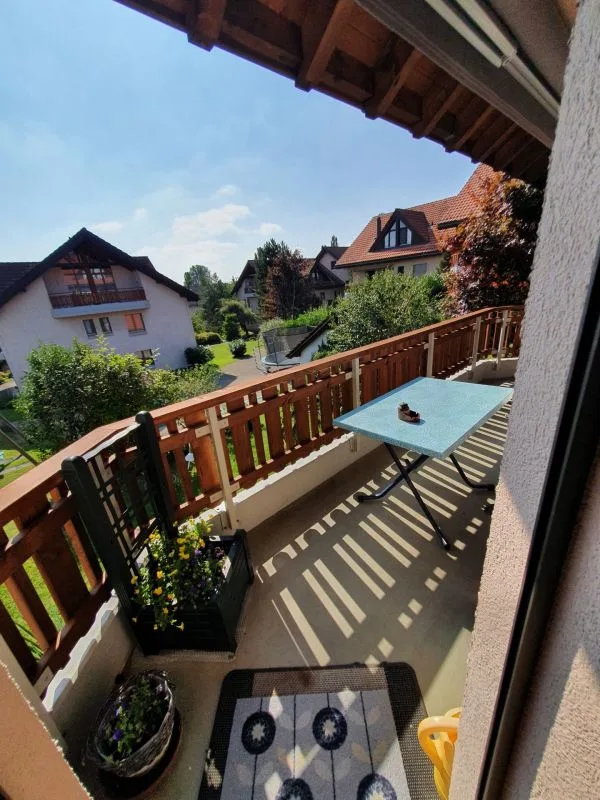 Charmant appartement de maisonnette en attique de 5,5 pièces au Hofberg