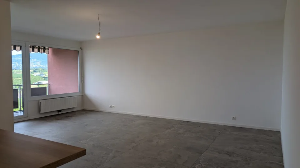 Appartamento di 4.5 locali al 3° piano con balcone