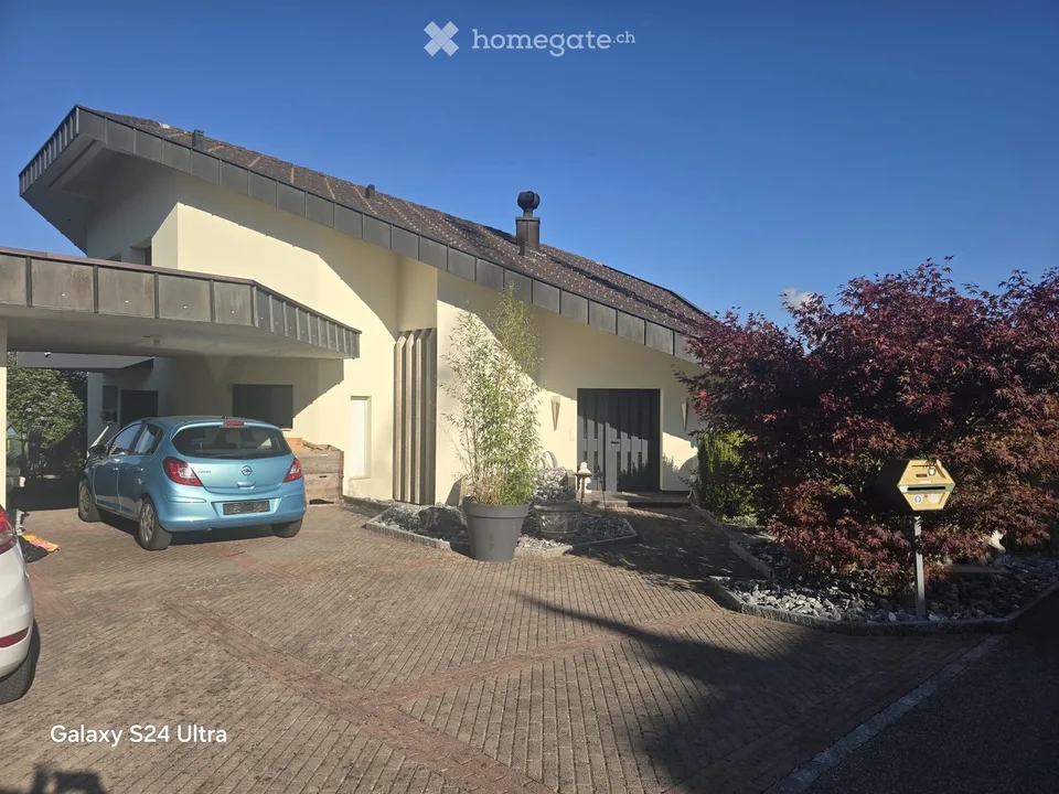 Geräumiges 9-Zimmer-Einfamilienhaus in Däniken SO an Top Lage