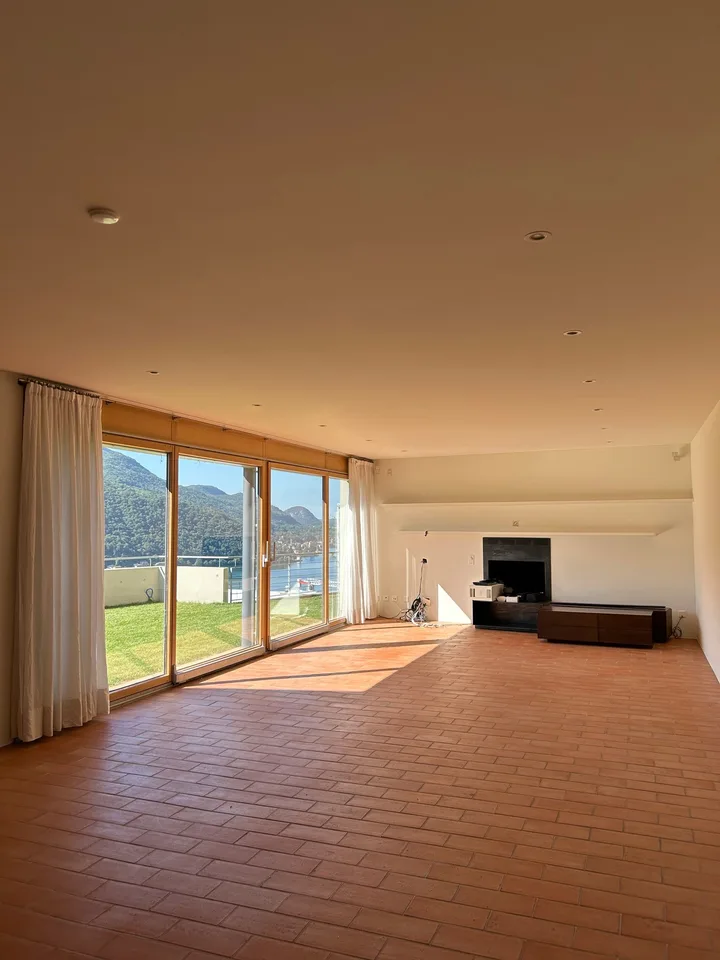 VICO MORCOTE - AFFITTASI VILLA UNIFAMILIARE DI 4.5 LOCALI CON VISTA PANORAMICA