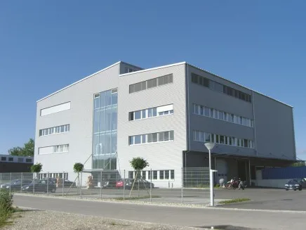 Moderne Gewerberäumlichkeiten an zentraler Lage