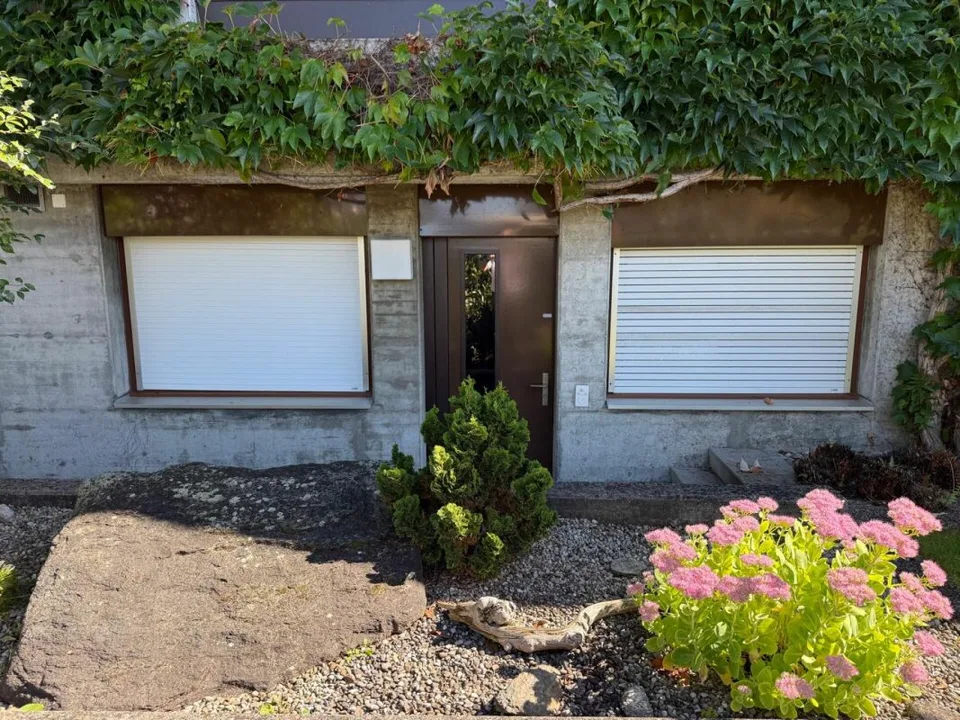 Freistehendes 5,5-Zimmer-Einfamilienhaus mit 2-Zimmer-Einlegerwohnung