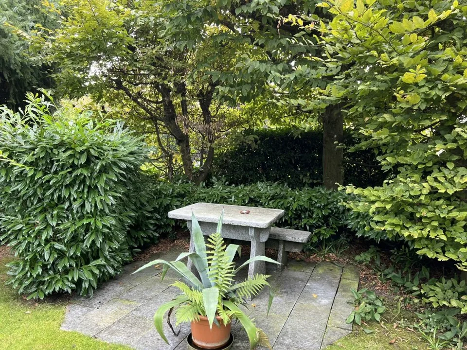 Freistehendes 5,5-Zimmer-Einfamilienhaus mit 2-Zimmer-Einlegerwohnung – Foto 26 von 27
