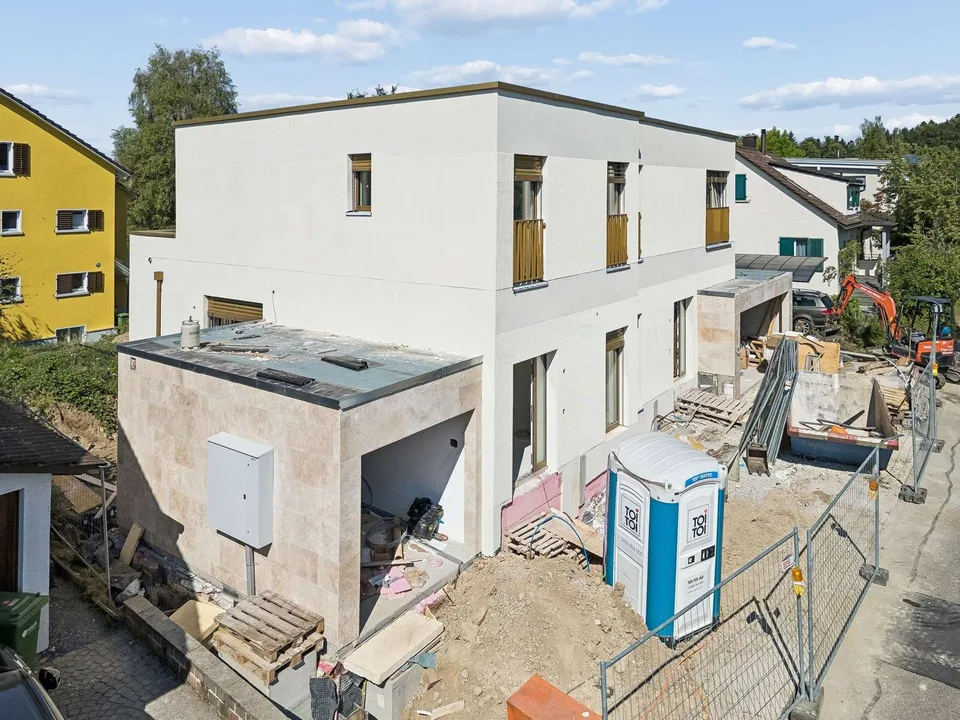 Casa a schiera di nuova costruzione 4.5 locali a Wallisellen con architettura eccezionale