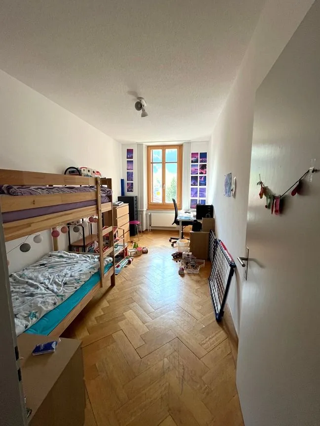 Apartment with Electric Charging Station 4.5-Room Apartment with Large Terrace