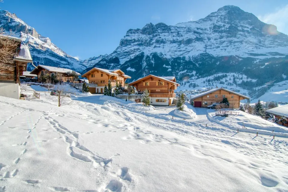 Terreno edificabile esclusivo in posizione soleggiata a Grindelwald - Vivere con vista panoramica, ideale per una casa unifamiliare o bifamiliare – foto 11 di 16