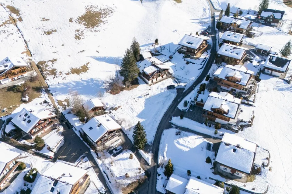 Terreno edificabile esclusivo in posizione soleggiata a Grindelwald - Vivere con vista panoramica, ideale per una casa unifamiliare o bifamiliare – foto 13 di 16