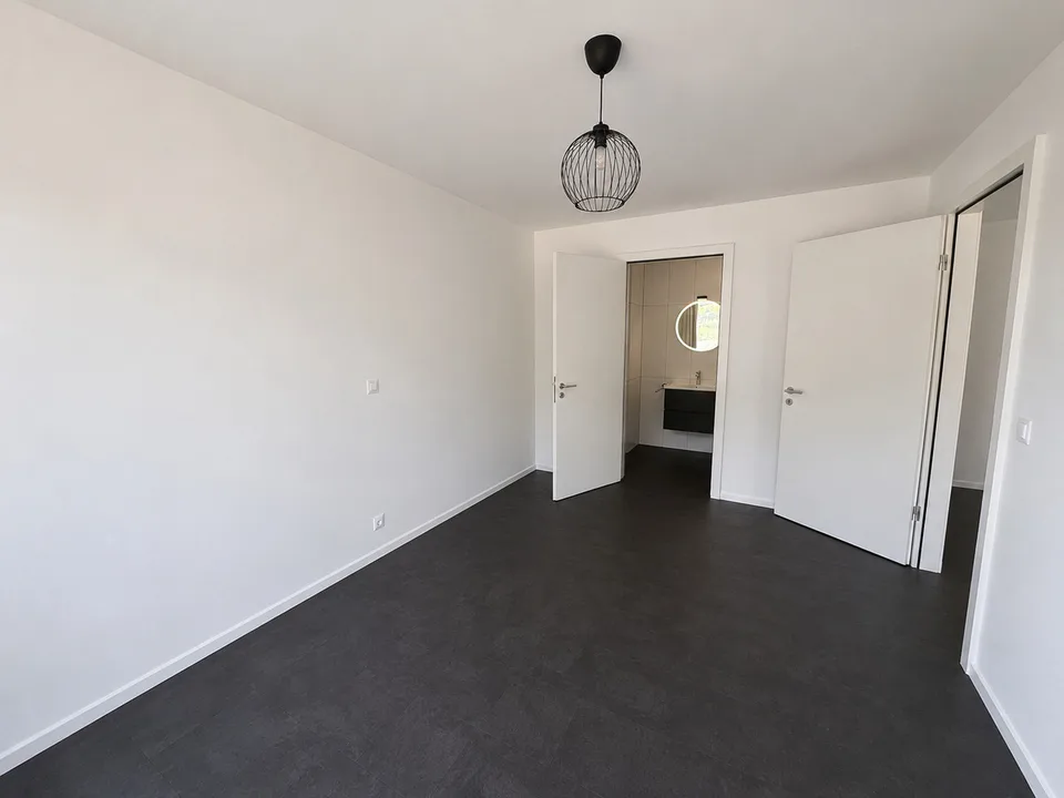 Appartamento di 3.5 locali al 4° piano con balcone