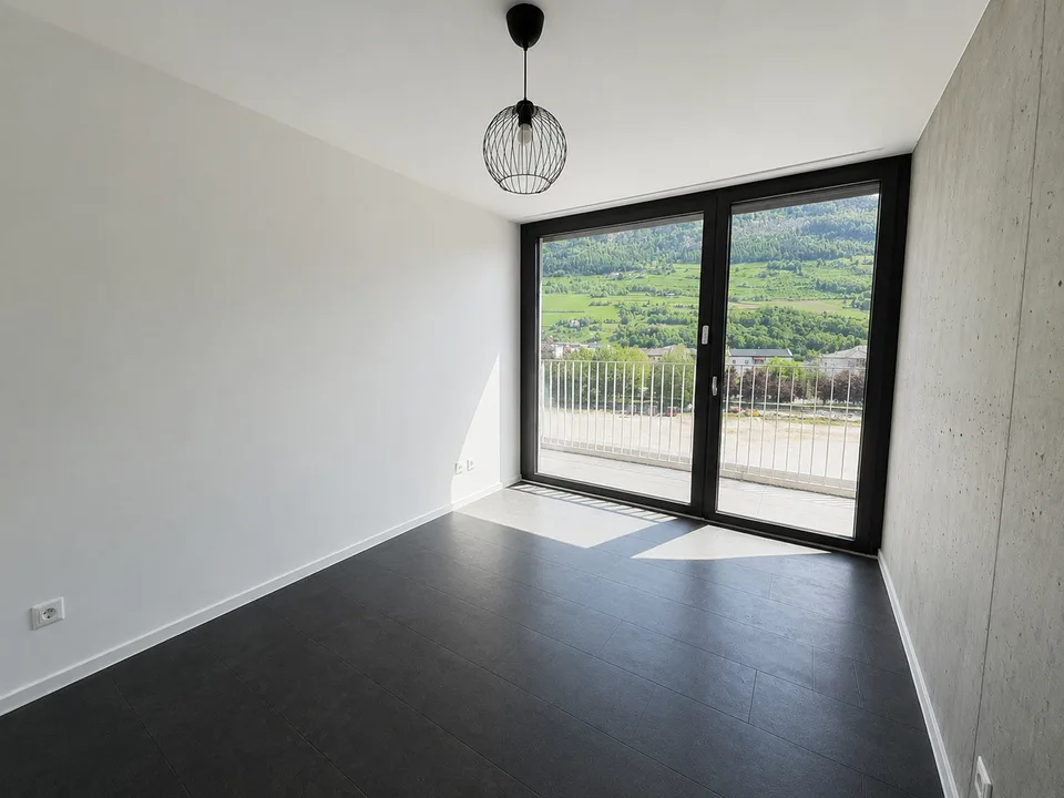 Appartamento di 3.5 locali al 4° piano con balcone