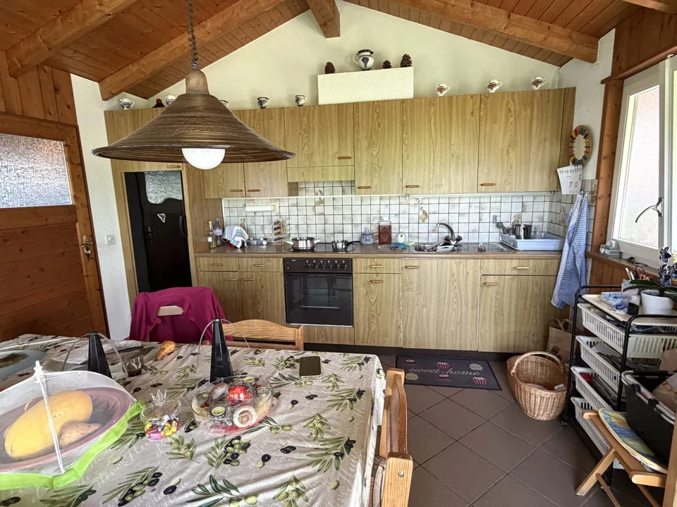 Casa a due famiglie / casa di generazioni con casa giardino (con cucina) e bel giardino – foto 13 di 13