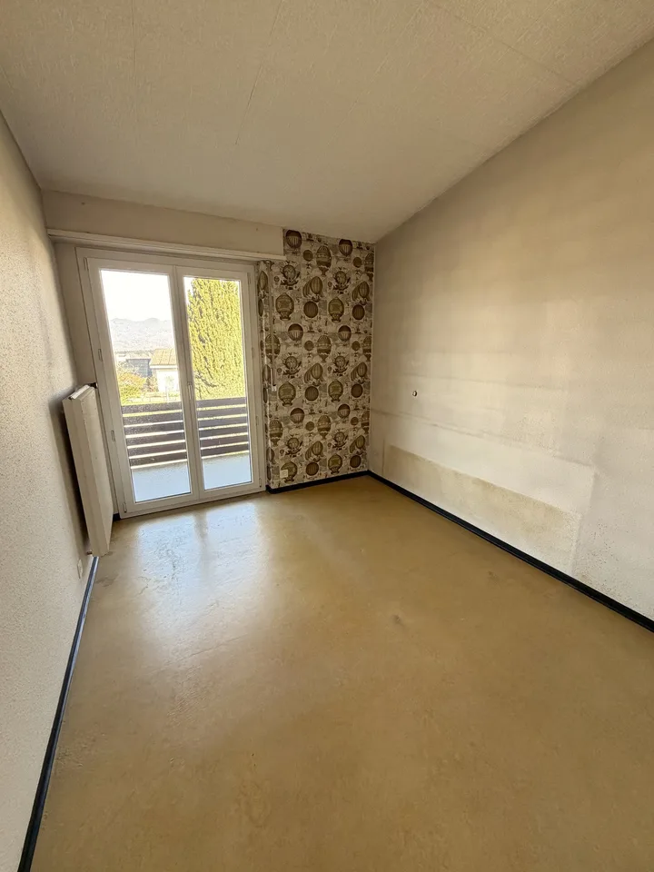BELIEBTE, SONNIGE UND RUHIGER LAGE MIT AUSBAUPOTENTIAL AUF 880 M2 GRUNDSTÜCK – Foto 13 von 21