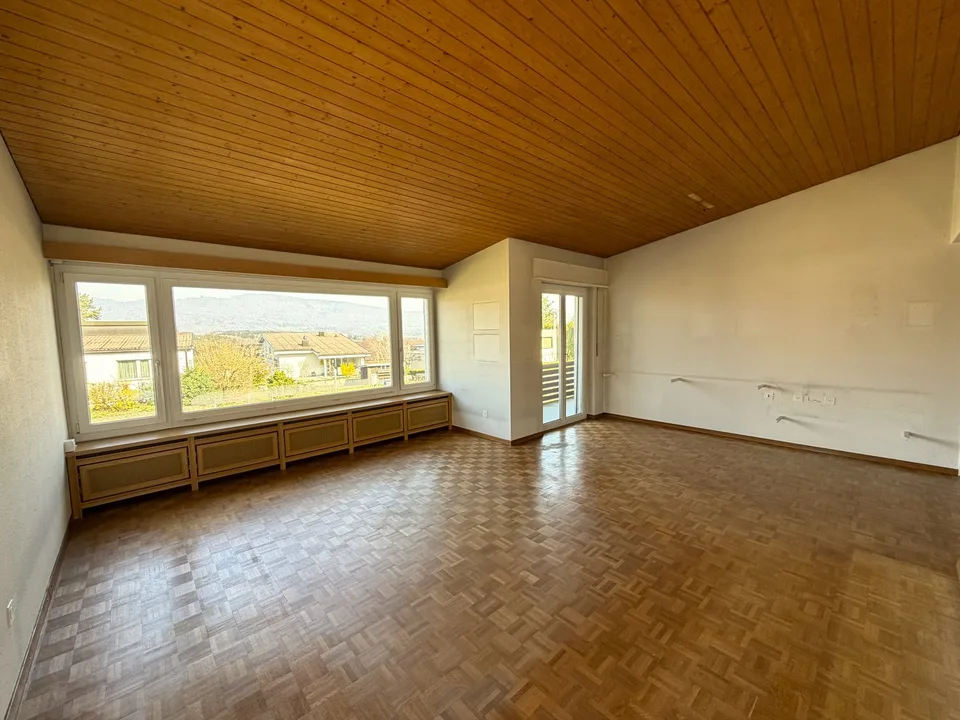 BELIEBTE, SONNIGE UND RUHIGER LAGE MIT AUSBAUPOTENTIAL AUF 880 M2 GRUNDSTÜCK – Foto 7 von 21