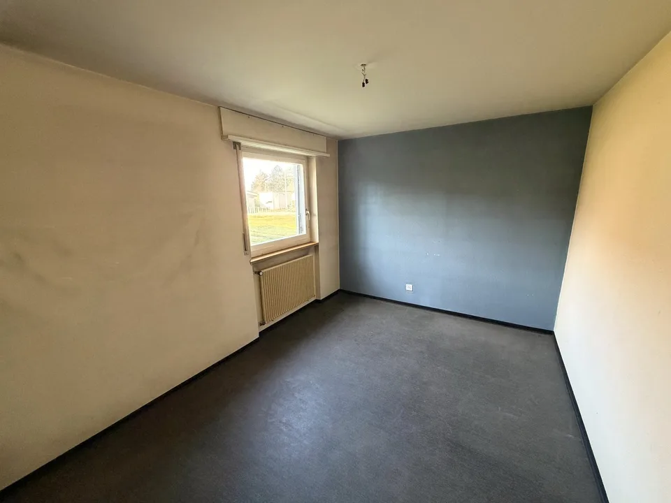 BELIEBTE, SONNIGE UND RUHIGER LAGE MIT AUSBAUPOTENTIAL AUF 880 M2 GRUNDSTÜCK – Foto 18 von 21