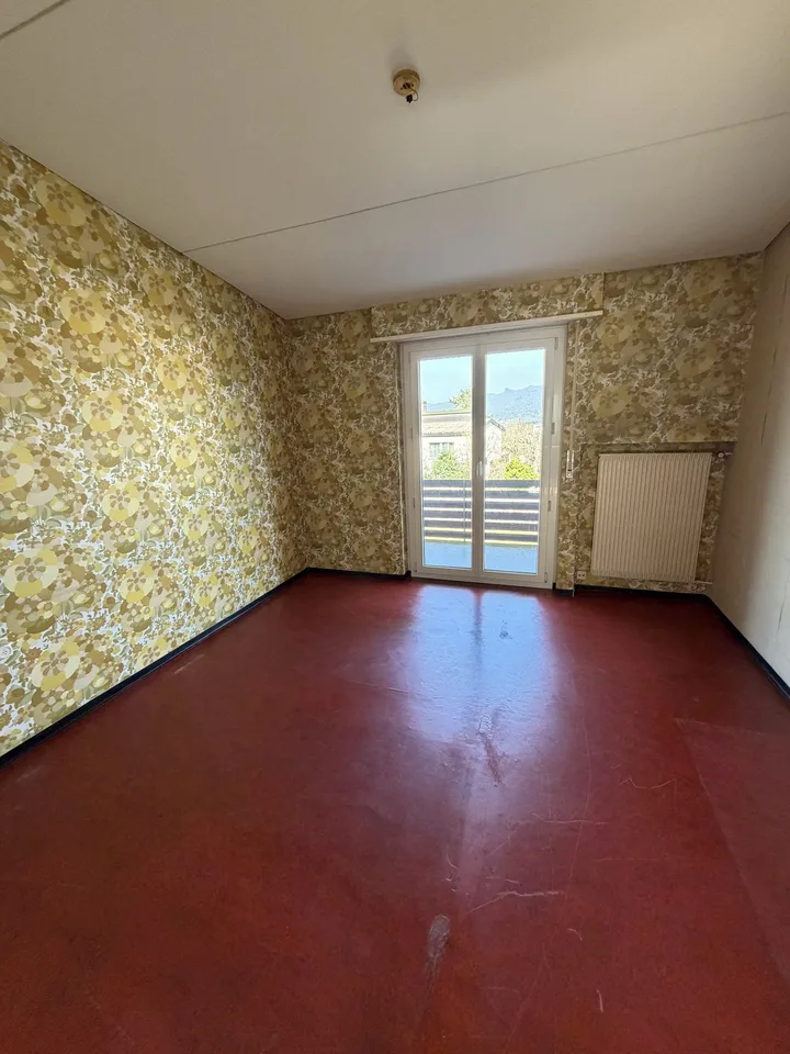 BELIEBTE, SONNIGE UND RUHIGER LAGE MIT AUSBAUPOTENTIAL AUF 880 M2 GRUNDSTÜCK – Foto 14 von 21