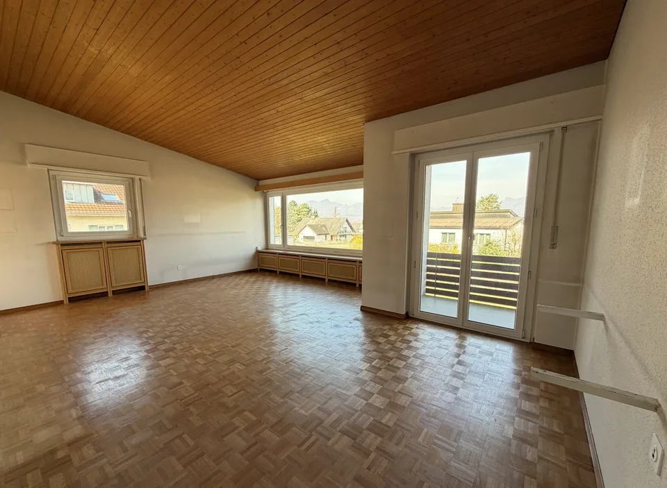 BELIEBTE, SONNIGE UND RUHIGER LAGE MIT AUSBAUPOTENTIAL AUF 880 M2 GRUNDSTÜCK – Foto 8 von 21