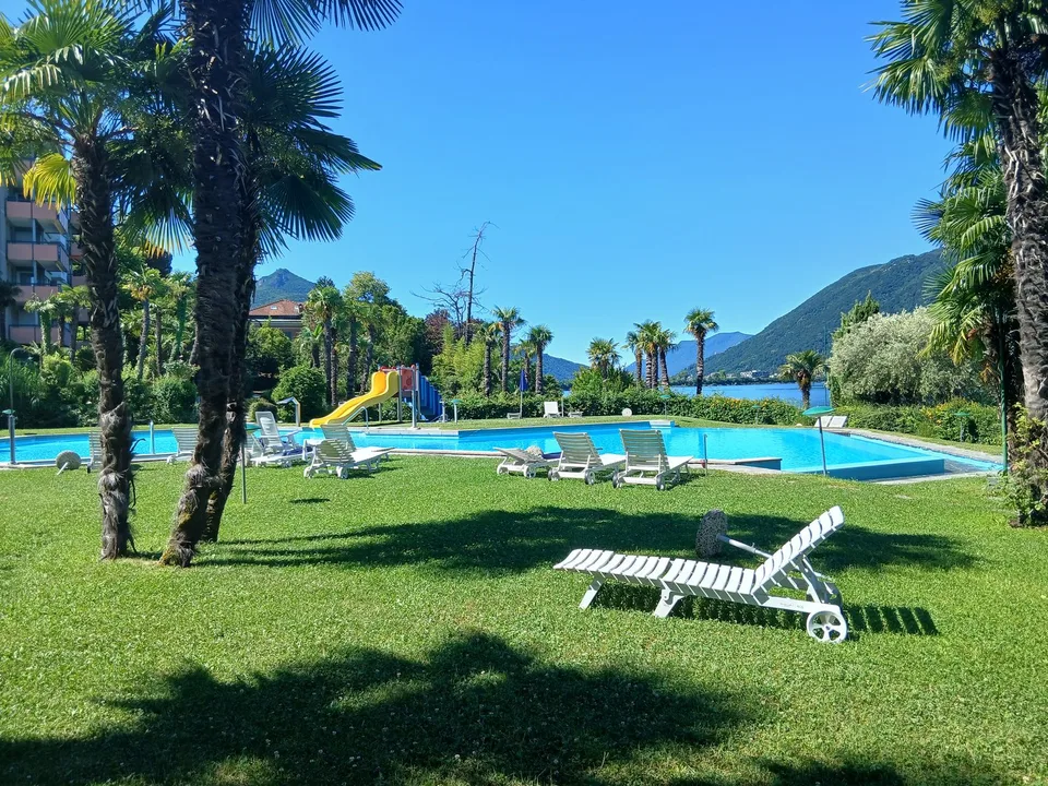 Splendido appartamento in residence con piscina e accesso al lago – Foto 16 von 18