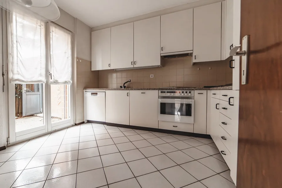 Maison mitoyenne charmante de 5.5 pièces à Chiasso – disponible immédiatement !