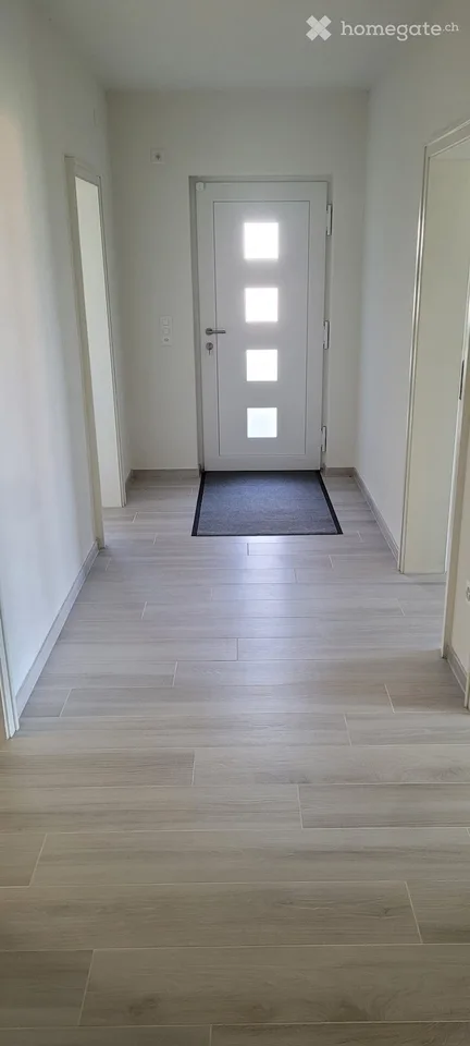 Schönes 2.5-Zimmer-Wohnung mit Garten und großer Terrasse