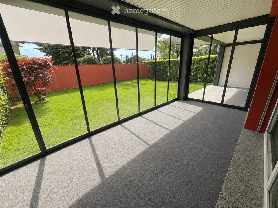 Appartement moderne de 4.5 pièces à Giubiasco avec jardin